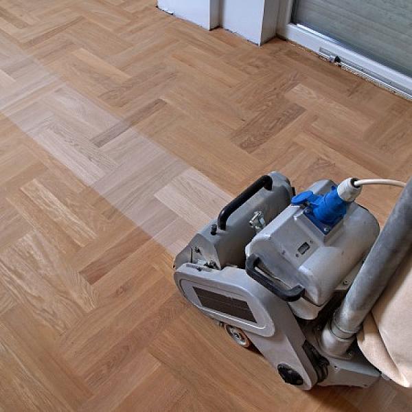 1 DAY Hardwood Floor Refinishing in Melbourne