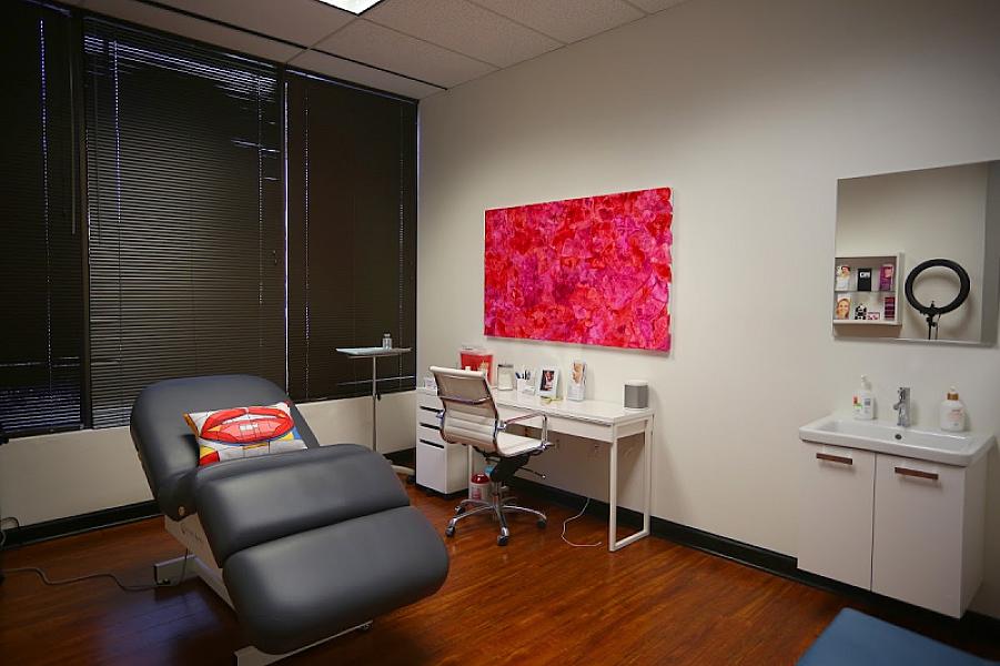 River Oaks Med Spa