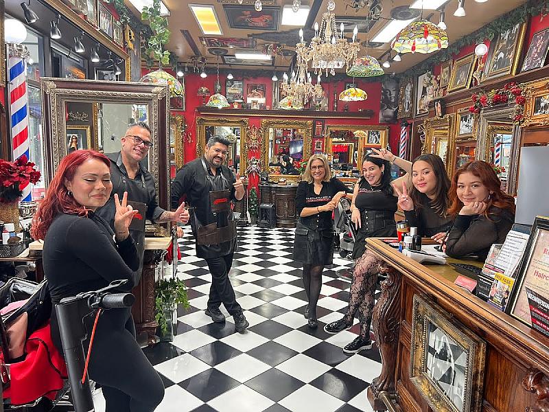 RAZZLEDAZZLE Barbershop
