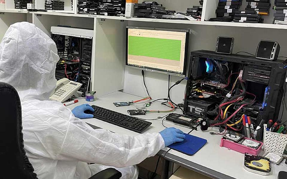 Lifeguard data recovery