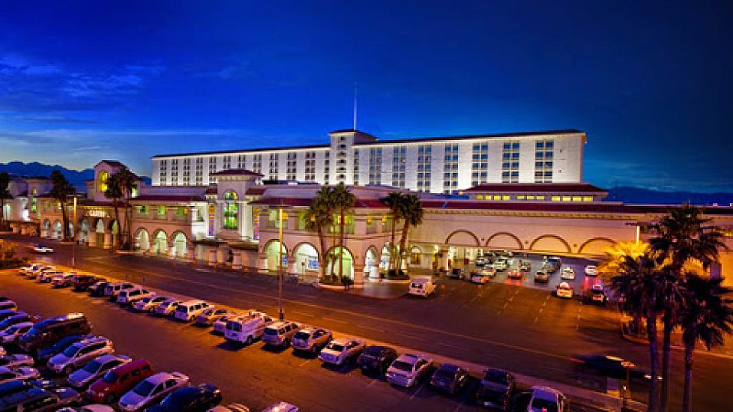 Gold Coast Hotel & Casino