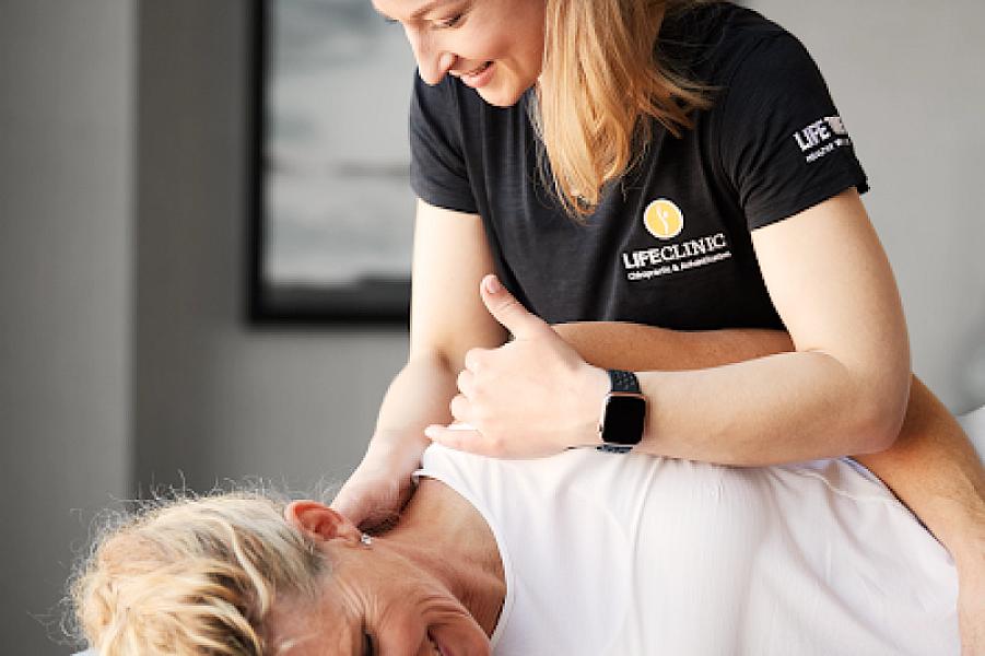 LifeClinic Chiropractic & Rehabilitation 5.0 (84)