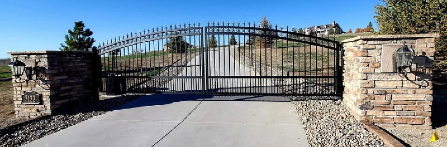 A Straight Up Fence Company