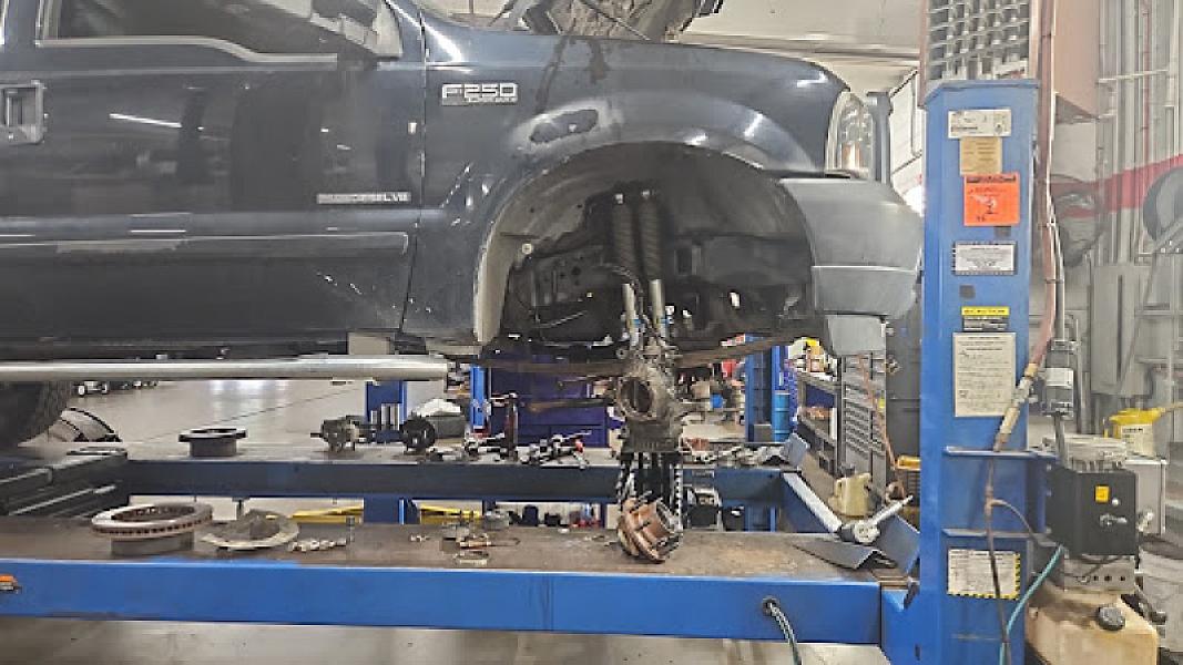 EAS Tire & Auto